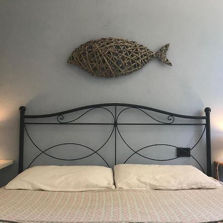 Piazza Staglieno - Appartamento Centralissimo A 30M Dalla Spiaggia Levanto Eksteriør billede